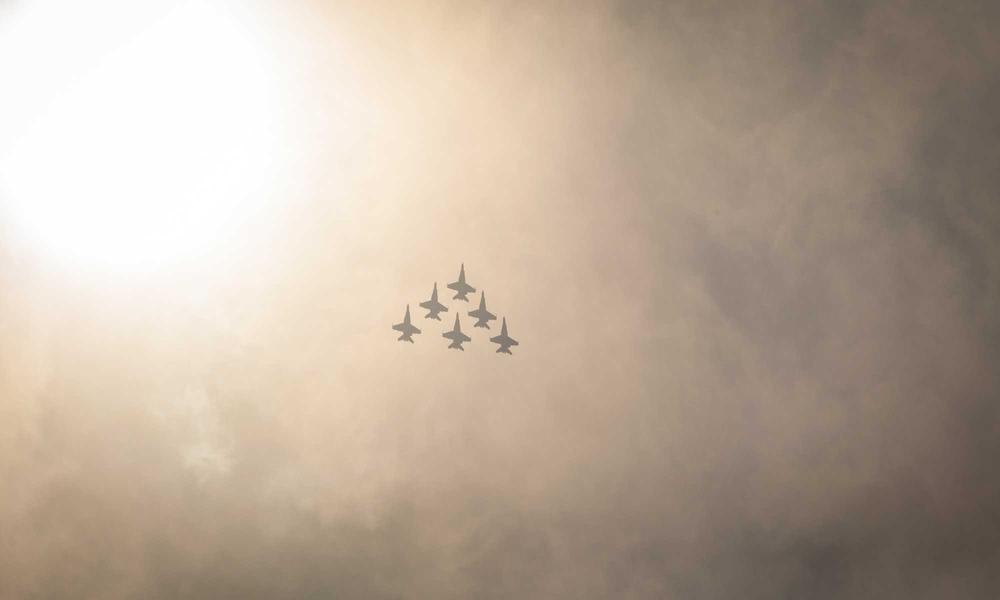 thumb_www.innercirclefashion.com_8